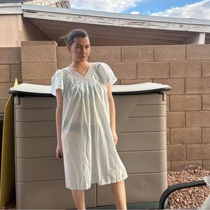 Elegant White Midi Dress